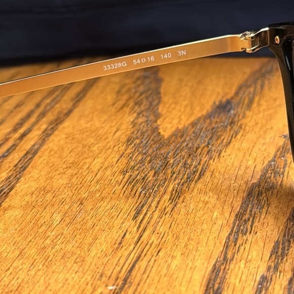 Michael Kors 54mm Gradient Cat Eye Sunglasses Black and Gold NWOT - Picture 5 of 11